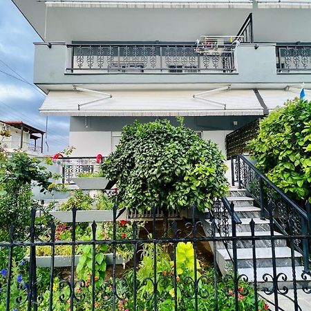 Atlantis Apartments Vrasná Zewnętrze zdjęcie