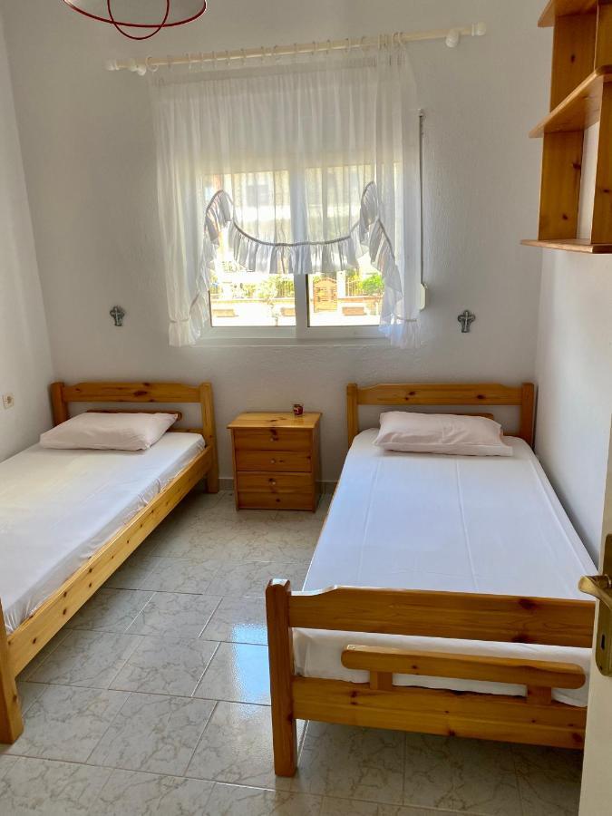 Atlantis Apartments Vrasná Zewnętrze zdjęcie